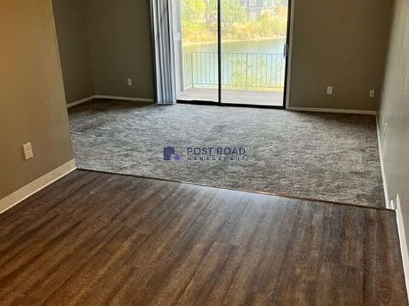 2nd image of 555 W 27th St S APT 201