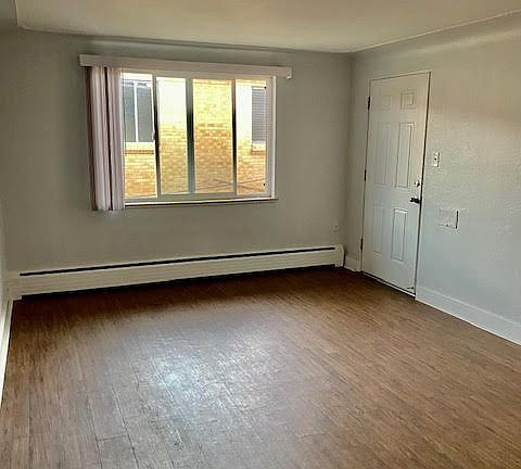 4th image of 2465 S Gaylord St APT 8