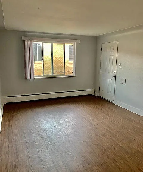 Flats at DeBoer Park — Photo 19