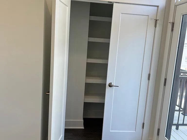 2038 Tysons Ridgeline Rd — Photo 21