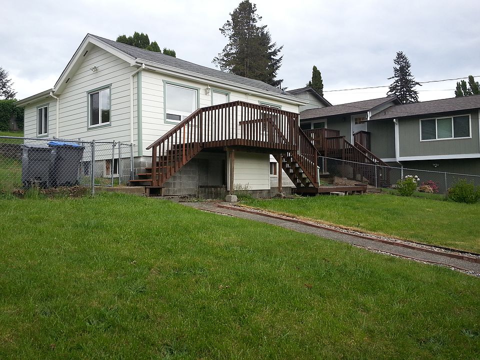 1st image of 1335 Whitney Ave