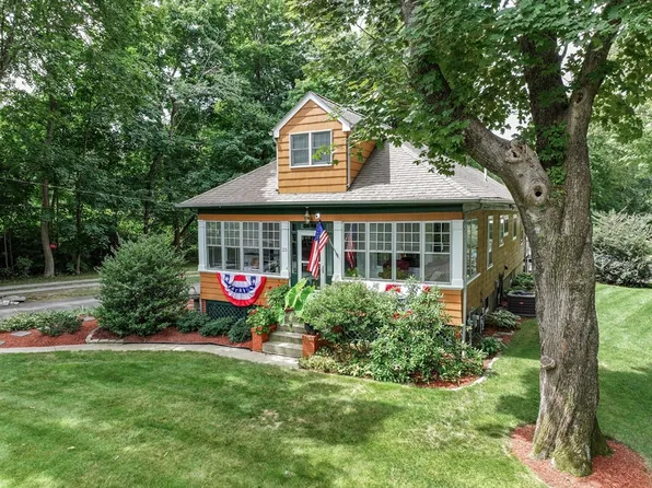 25 Lincoln St, Seekonk, MA 02771