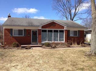 31179 E Rutland St, Beverly Hills, MI 48025