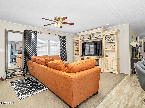 3rd image of 6985 Stokes Road