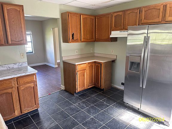 3rd image of 7415 County Road 107