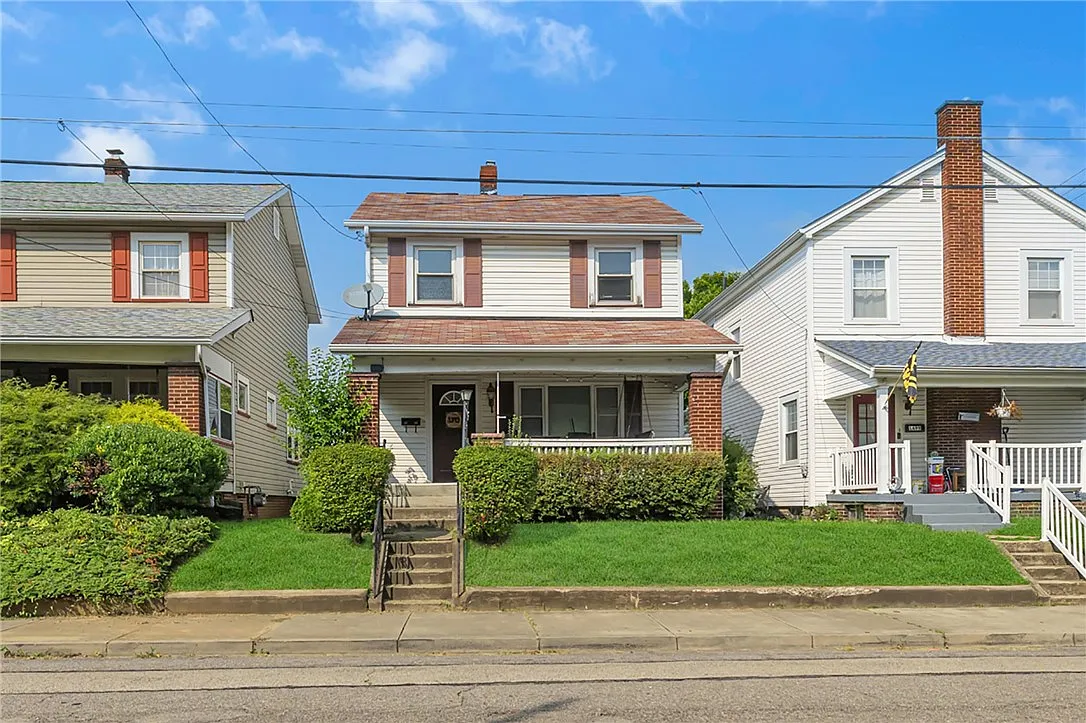 1395 Virginia Ave photo 1