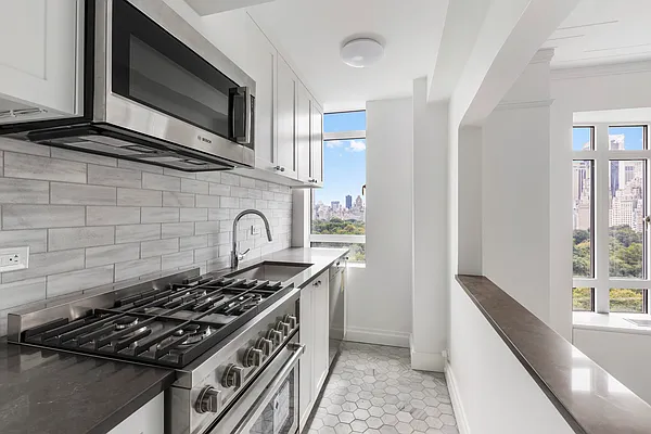 Rented by Compass | media 16