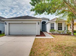 7513 Turtle View Dr, Ruskin, FL 33573