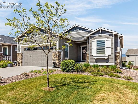 3rd image of 10626 Hidden Brook Cir