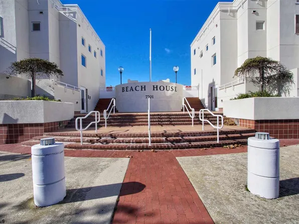 7701 Atlantic Ave APT 9D, Margate, NJ 08402