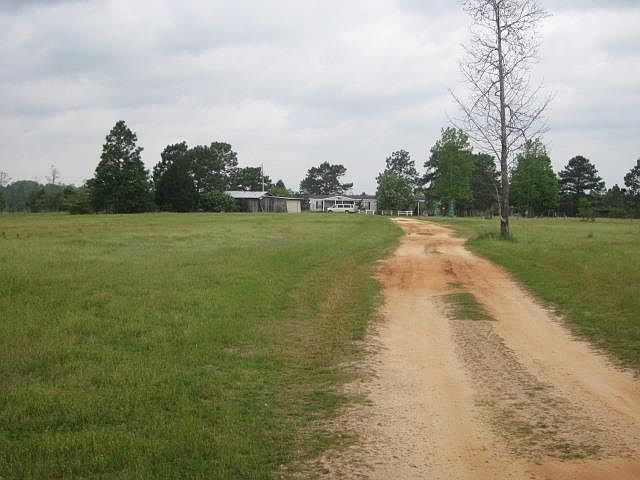 1st image of 1001 Rockin J Farm Rd