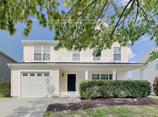 1107 Braemar Highland Dr, Zebulon, NC 27597