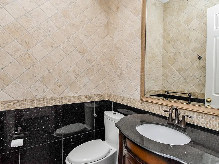 3015 Bonnebridge Way Blvd — Photo 28