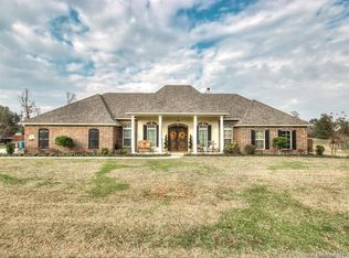 302 Boulder Dr, Haughton, LA 71037