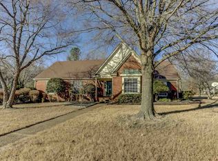 120 E Nolley Dr, Collierville, TN 38017