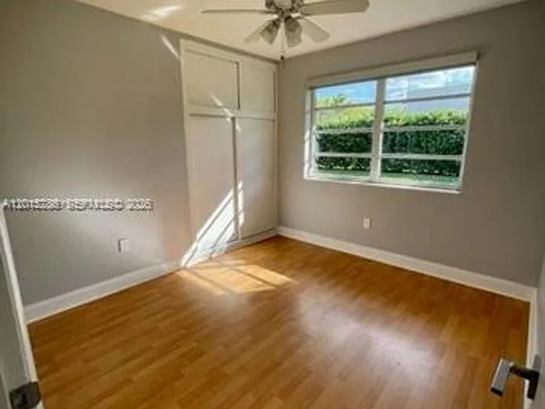 7425 SW 118th St — Photo 22