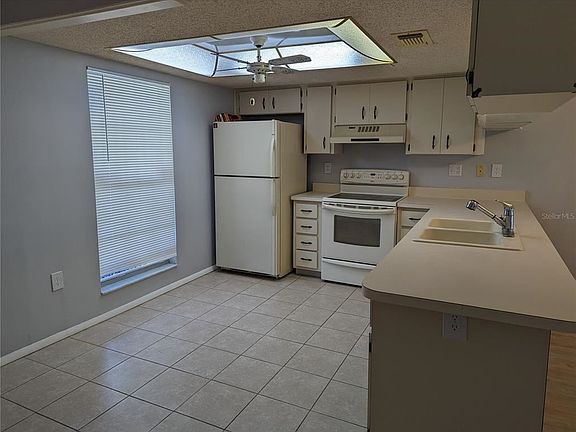 3rd image of 12217 Darwood Dr