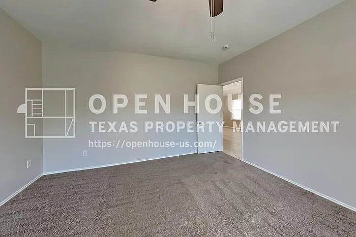 1327 Coppercrest Dr — Photo 8