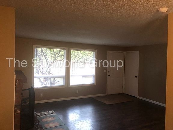 5th image of 14307 NE 15th Cir