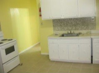 2nd image of 735 Belmont Ave