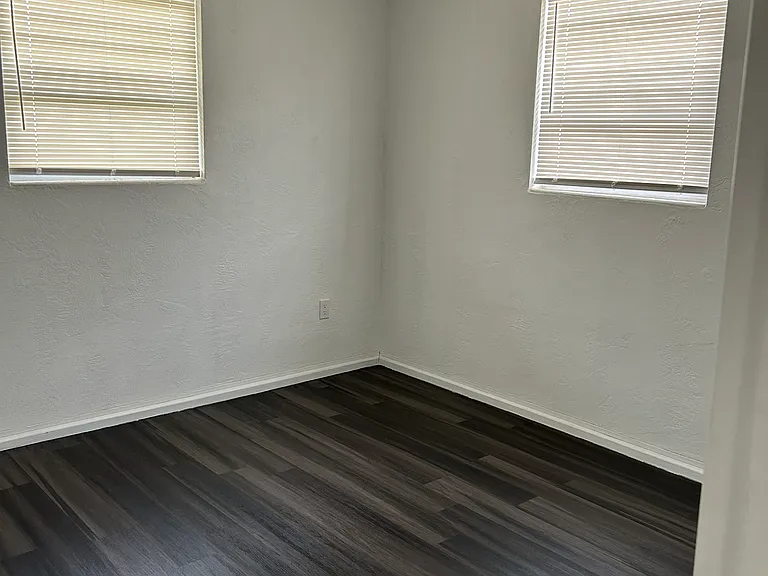 333 Orange Blossom Dr #8 — Photo 17