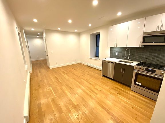 3rd image of 2053 Frederick Douglass Blvd APT Llb