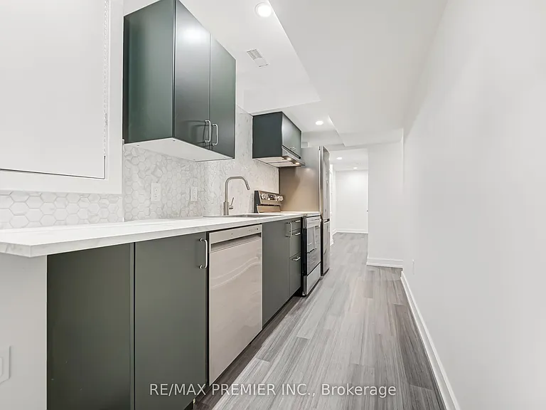 60 Del Francesco Way #BASEMENT — Photo 10