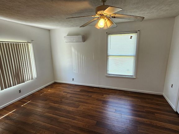 3rd image of 322 W Columbus Street