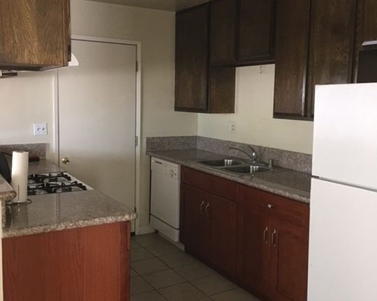 4th image of 300 N Electric Ave