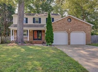 5277 Albright Dr, Virginia Beach, VA 23464