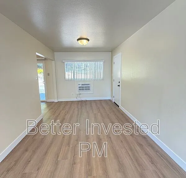 206 Rosemary Ln — Photo 14
