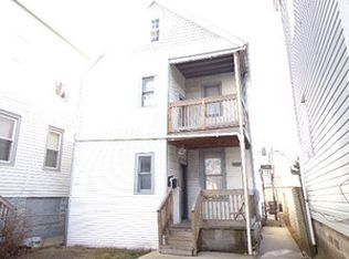8209 S Houston Ave, Chicago, IL 60617
