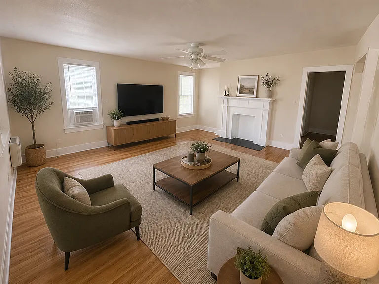 505 W Morgan St #201 — Photo 2
