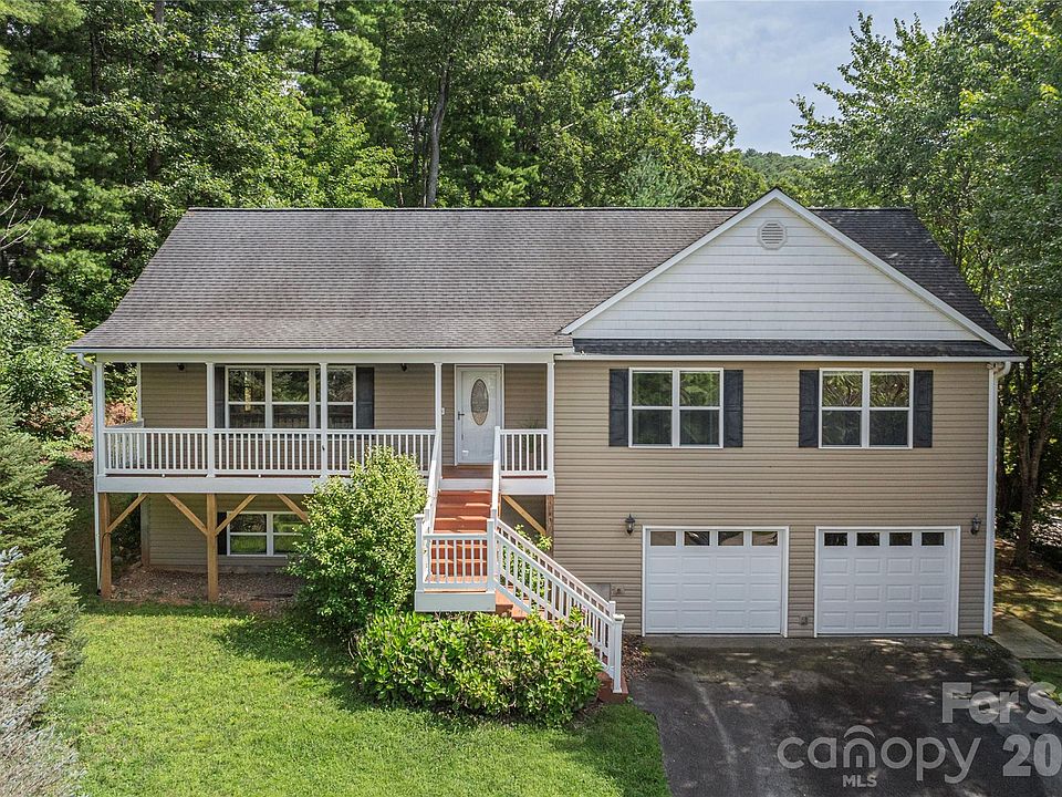 1st image of 207 Christina Ct