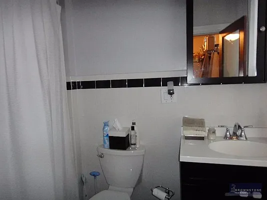 Rented by Brownstone Real Estate | media 34