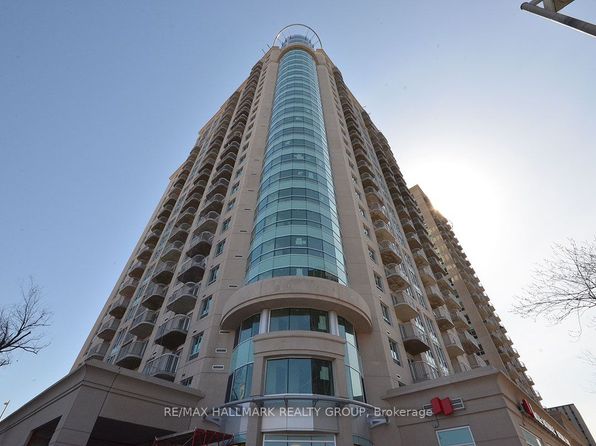 234 Rideau St #1902, Ottawa, ON K1N 0A9