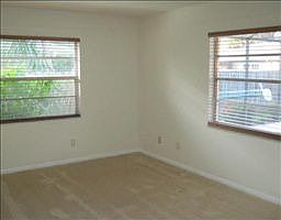 5th image of 2734 Meadow Wood Dr