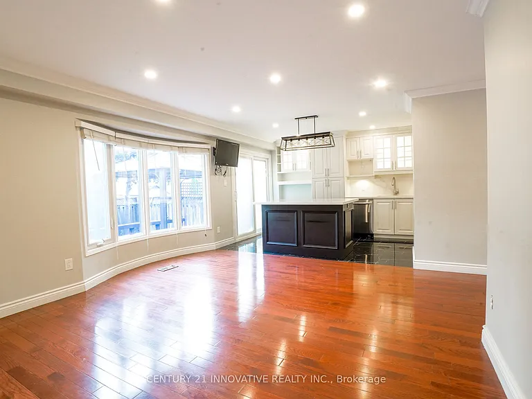 78 Tideswell Blvd — Photo 6