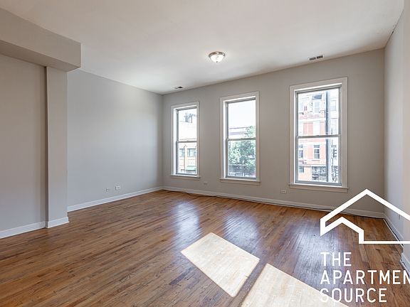 5th image of 2601 W North Ave #2F