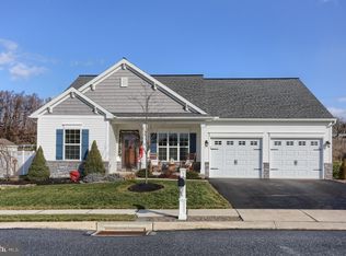 27 Finch Dr, Lebanon, PA 17042