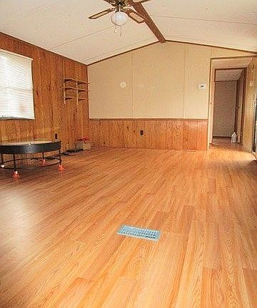 3rd image of 4 Christy Ave