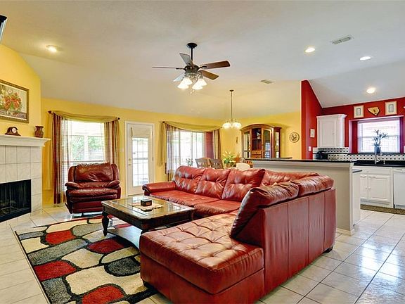 5th image of 9057 Creede Trl