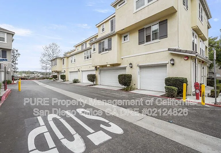 2709 Persimmon Ct — Photo 24