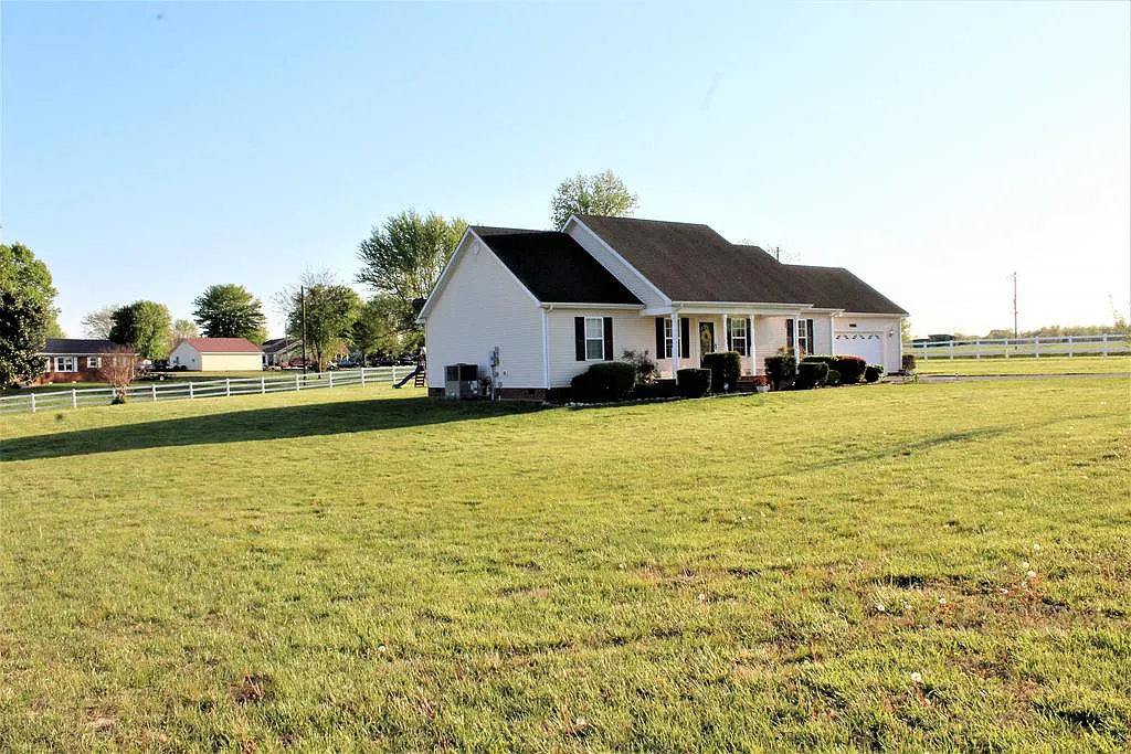 15 Oak Ridge Ct photo 1