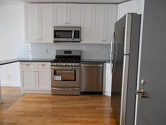 Rented by NY Space Finders Inc.