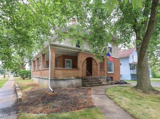 131 S 7th St, Dekalb, IL 60115