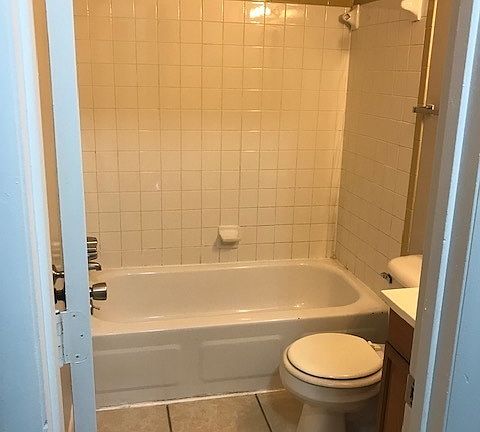 4th image of 1724 Eastern Ave NE