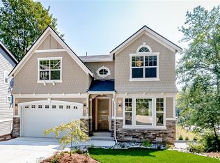 673 17th Ave NW, Issaquah, WA 98027