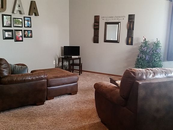 2nd floor living space 