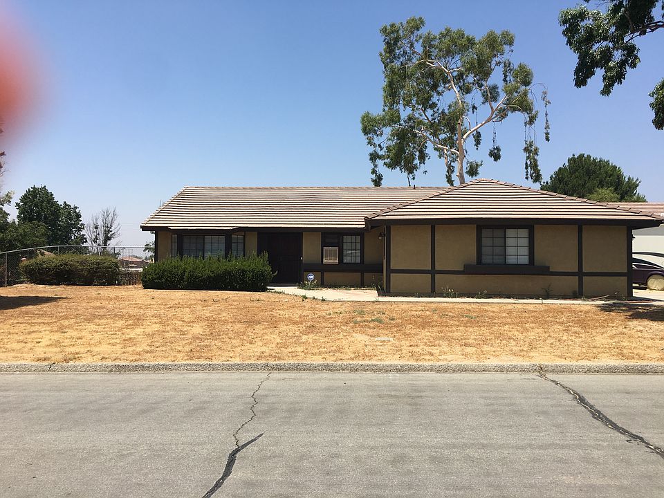 1st image of 13715 Adios St
